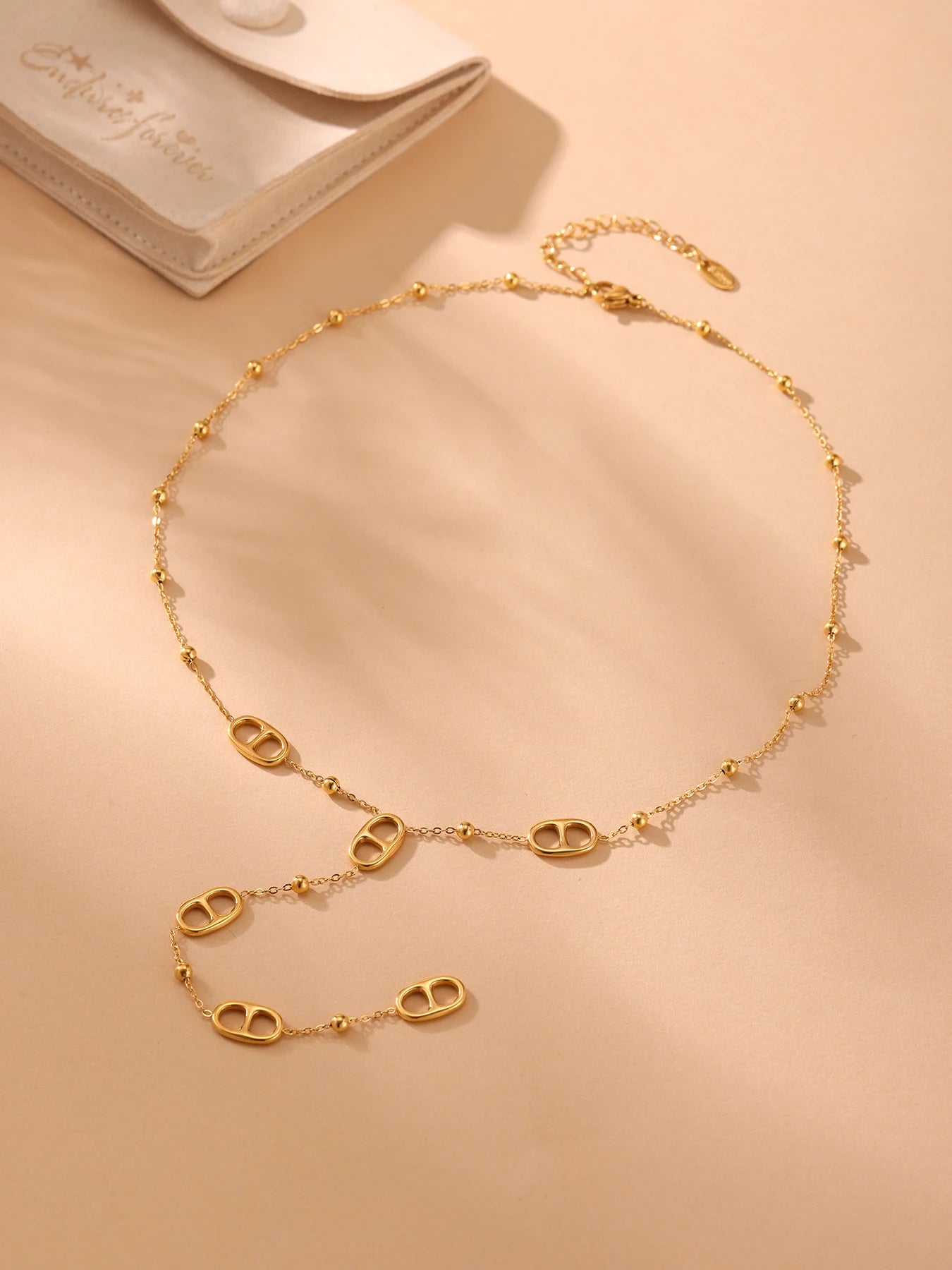 Collier Long Grain de Café – Chaîne Acier Inoxydable Plaqué Or ou argent - Bijou Graine de Café - Colliergrainedecafe.fr