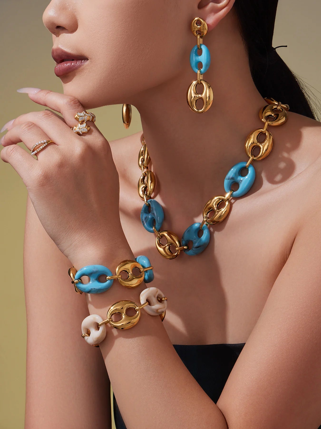 Collier Résine Femme – Bracelet Résine & Boucles d'Oreilles Résine | Parure 3 Pièces - Bijou Graine de Café - Colliergrainedecafe.fr