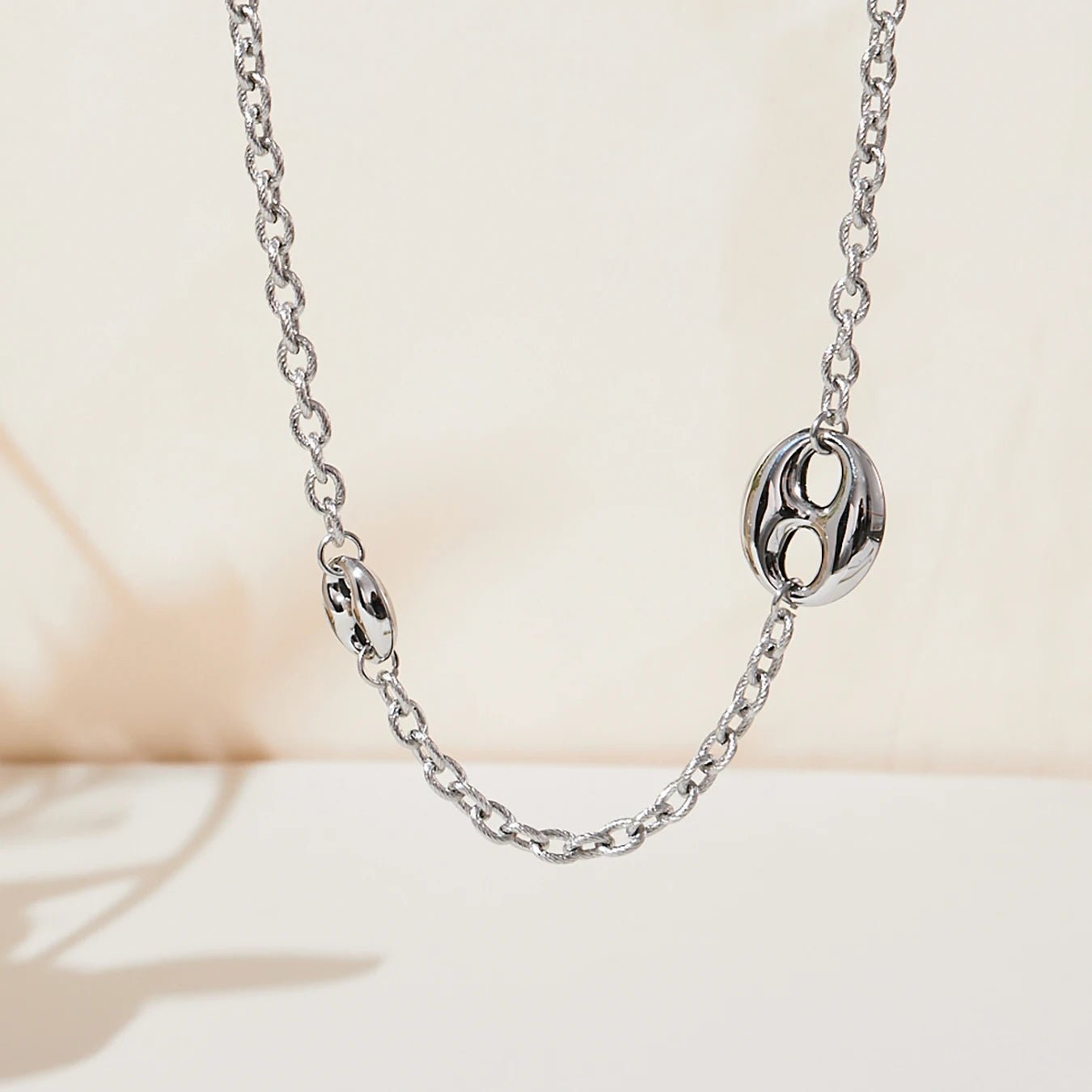 Collier Chaîne Épaisse 95cm Acier Inoxydable Plaqué Or Femme – Pendentif Ovale Hip - Hop - Bijou Graine de Café - Colliergrainedecafe.fr