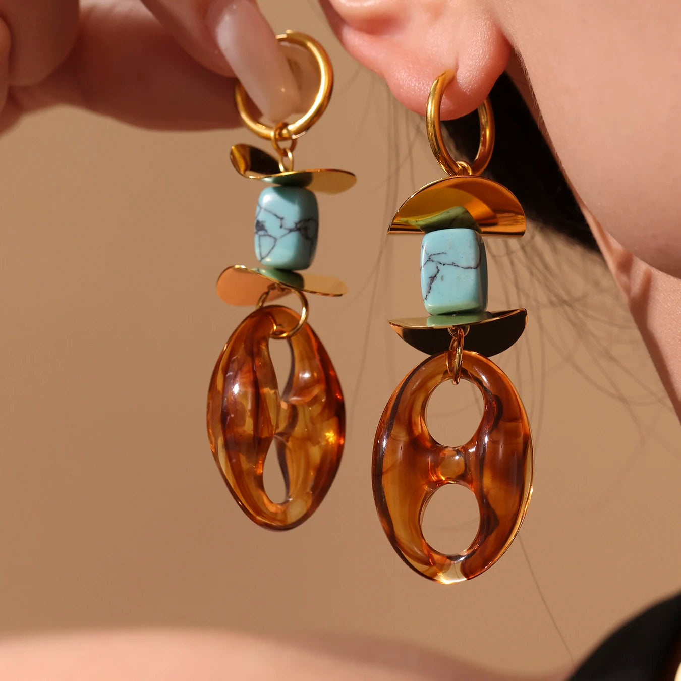 Set collier boucles oreilles graine café résine acier or